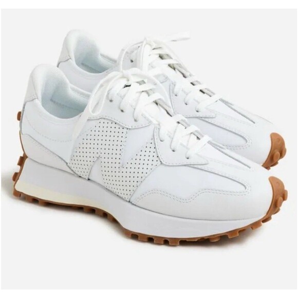 New Balance 327 Women’s Sea Salt/Black/Gum Sneaker WS327LS Size 9 White Leather - Picture 1 of 7